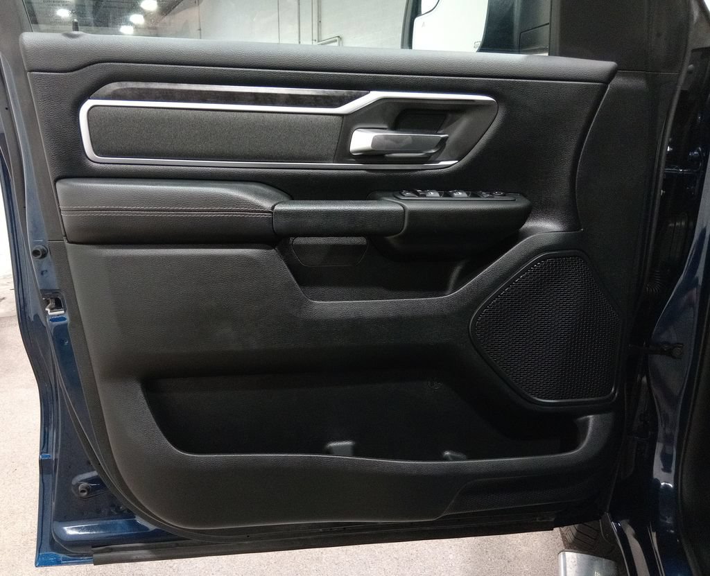 Used 2021 RAM 1500 Big Horn AWD/4WD image 18
