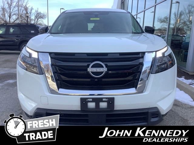 Used 2023 Nissan Pathfinder S image 8