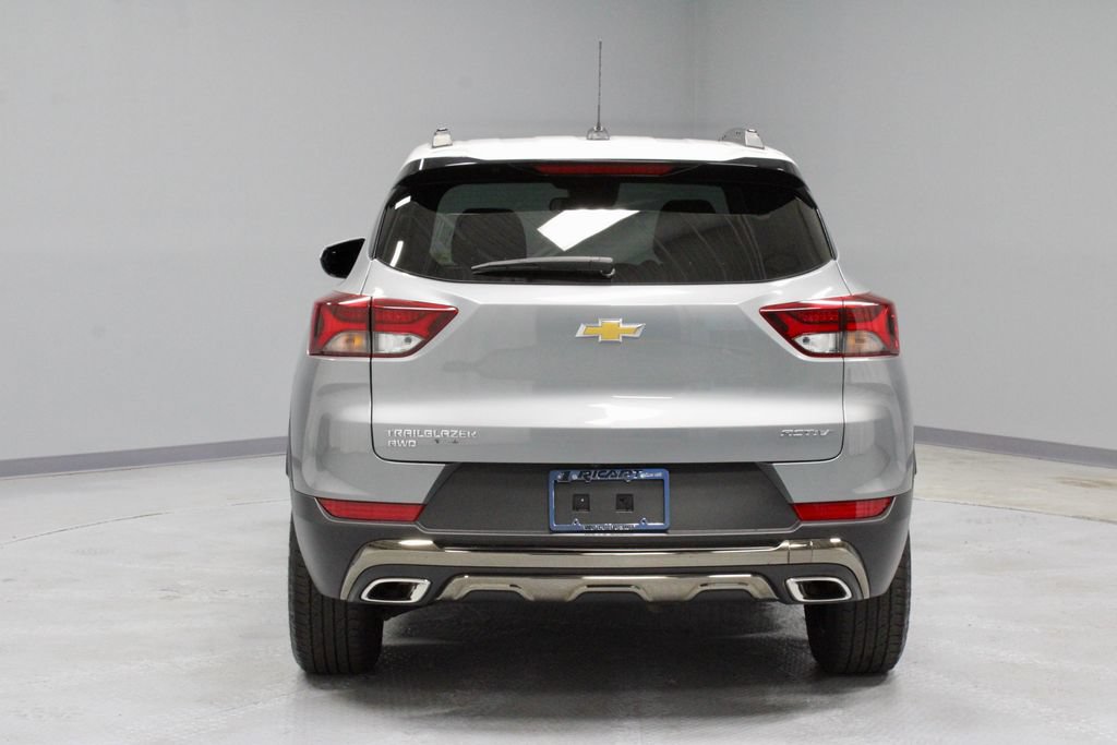 Used 2023 Chevrolet TrailBlazer ACTIV w/ Convenience Package AWD/4WD image 11