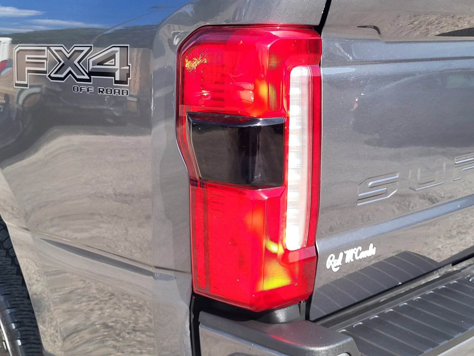 Certified 2025 Ford F250 Lariat w/ Lariat Ultimate Package AWD/4WD image 10