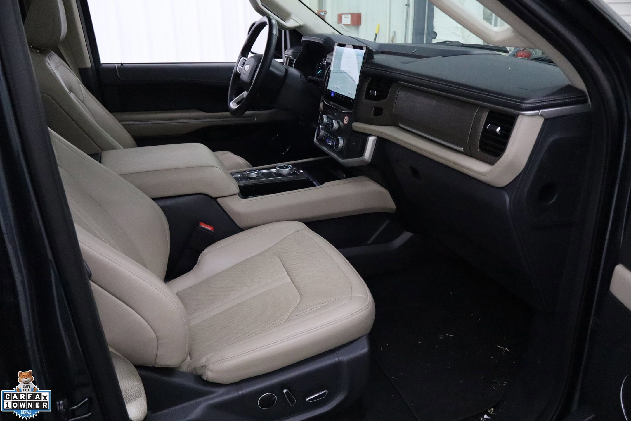 Certified 2024 Ford Expedition Max Limited image 30