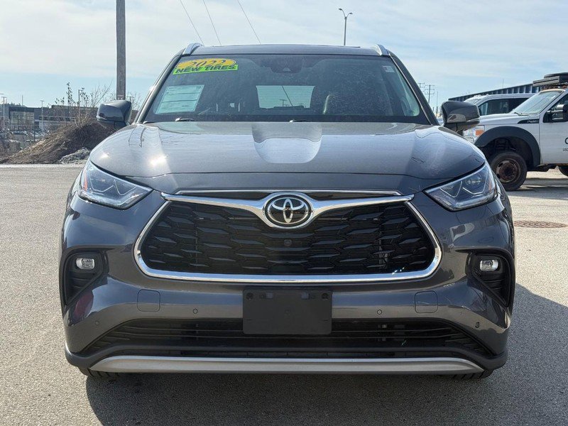 Used 2022 Toyota Highlander Platinum image 7