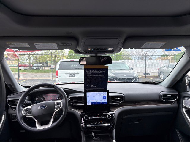 Certified 2022 Ford Explorer Limited w/ Equipment Group 301A AWD/4WD image 20