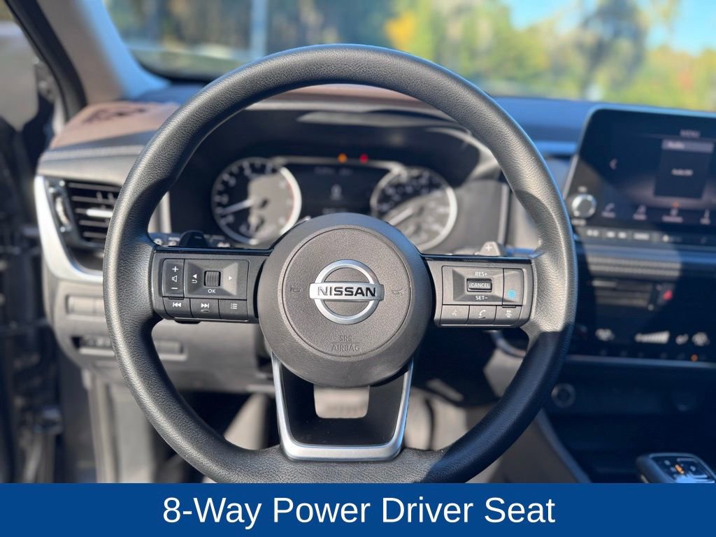 Used 2021 Nissan Rogue SV image 15