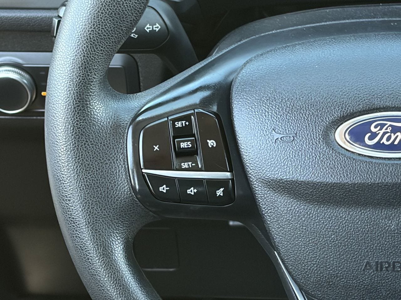 Certified 2022 Ford Escape SE AWD/4WD image 19