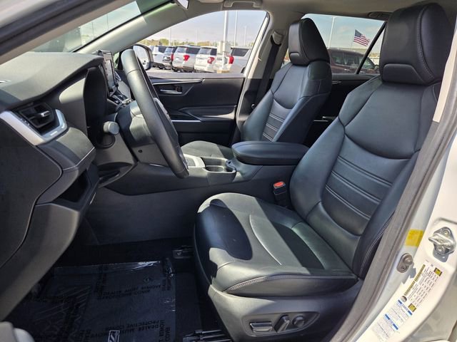 Used 2020 Toyota RAV4 XLE Premium w/ All Weather Liner Package image 9
