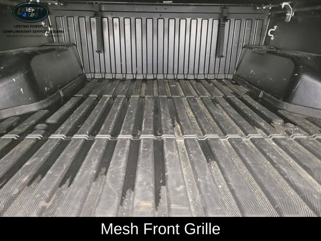 Used 2022 Toyota Tacoma TRD Sport w/ Technology Package image 16