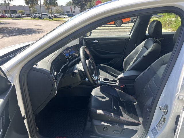 Used 2021 Volkswagen Jetta GLI Autobahn FWD image 13
