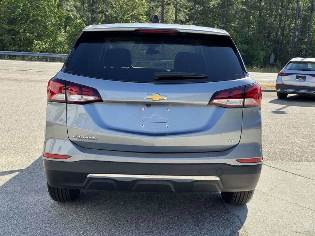 Used 2024 Chevrolet Equinox LT FWD image 22