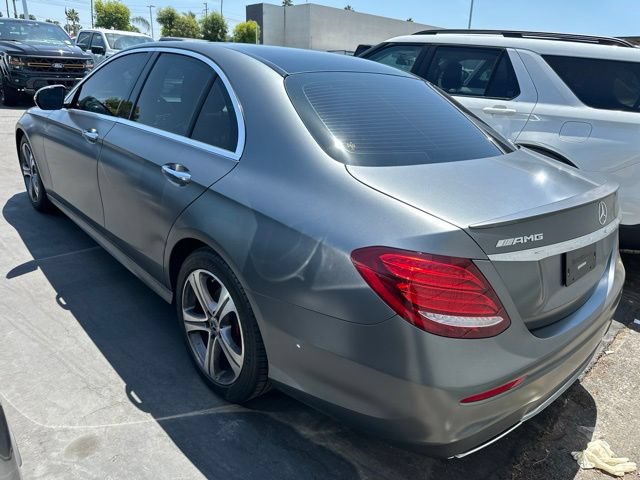 Used 2020 Mercedes-Benz E 350 Sedan image 2
