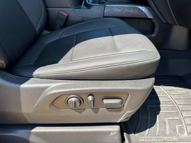 Used 2022 GMC Sierra 3500 SLT w/ SLT Premium Package image 12