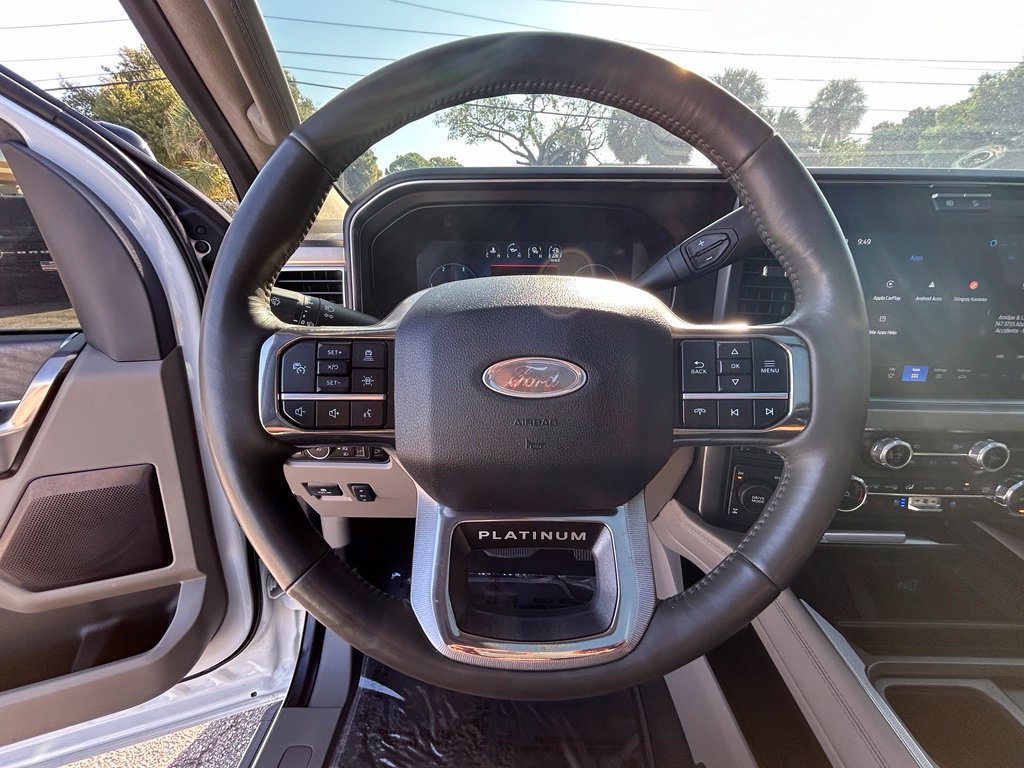 Certified 2025 Ford F350 Platinum w/ Platinum Plus Package AWD/4WD image 16