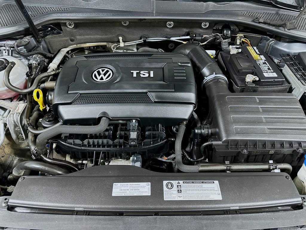 Used 2018 Volkswagen Golf S AWD/4WD image 22