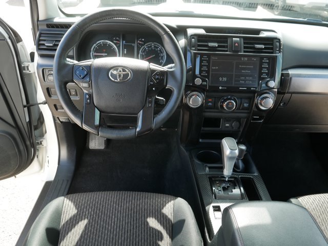 Used 2022 Toyota 4Runner TRD Off-Road AWD/4WD image 20