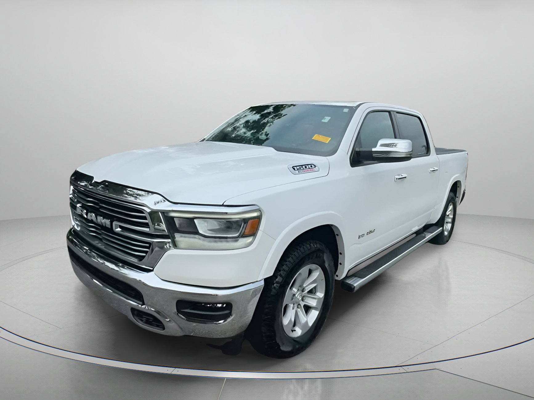 Used 2022 RAM 1500 Laramie image 3