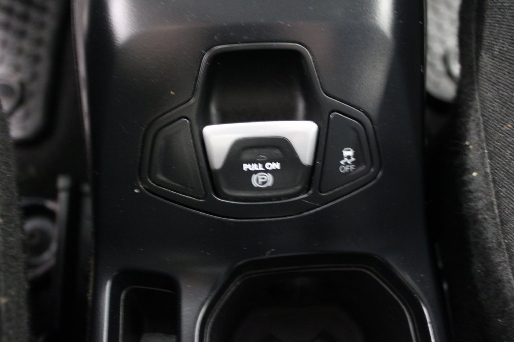 Used 2020 Jeep Renegade Sport AWD/4WD image 26