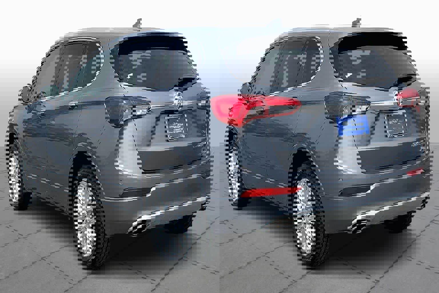 Used 2020 Buick Envision Premium w/ Driver Confidence Package image 4