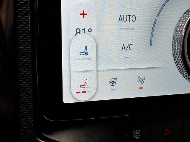 Certified 2023 Ford F150 Lightning Platinum image 21