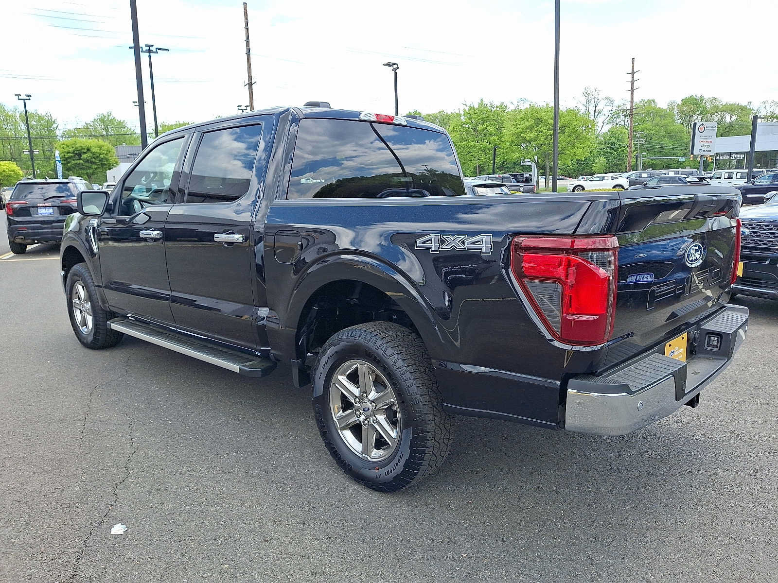 Certified 2025 Ford F150 XLT w/ Equipment Group 301A Standard AWD/4WD image 5