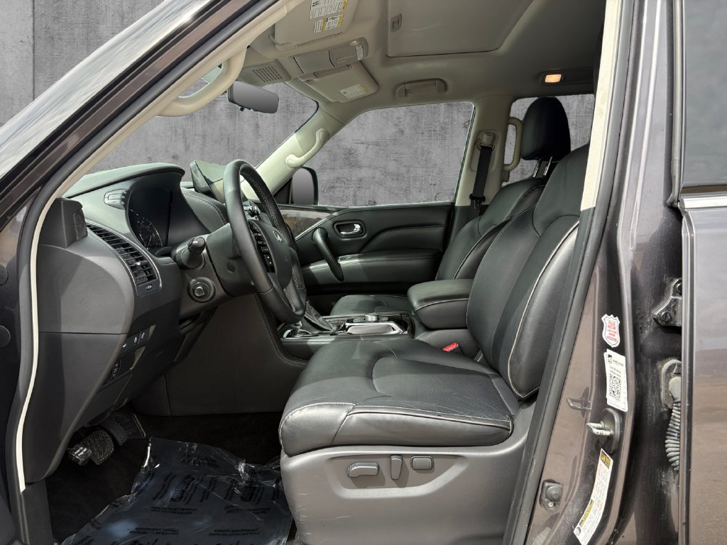 Used 2024 INFINITI QX80 Luxe AWD/4WD image 11