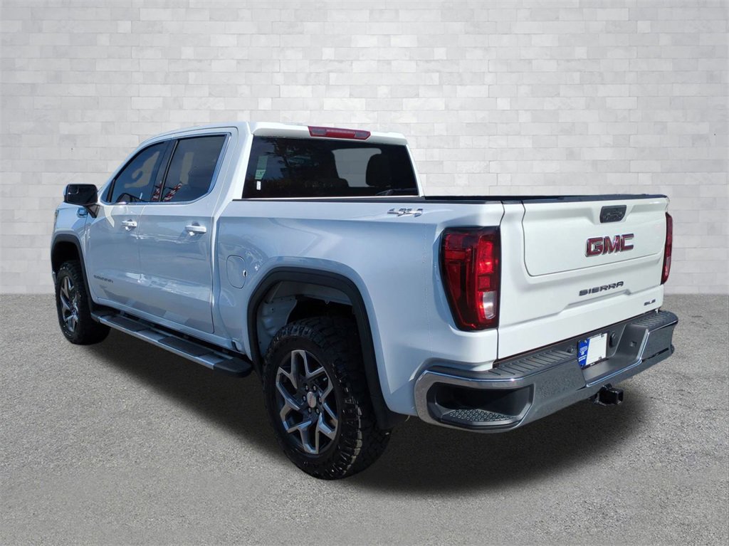 Used 2023 GMC Sierra 1500 SLE image 3