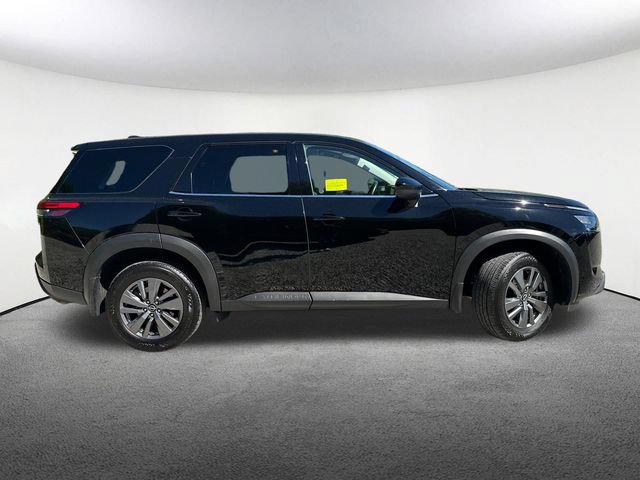Used 2025 Nissan Pathfinder S w/ Cargo Package AWD/4WD image 15
