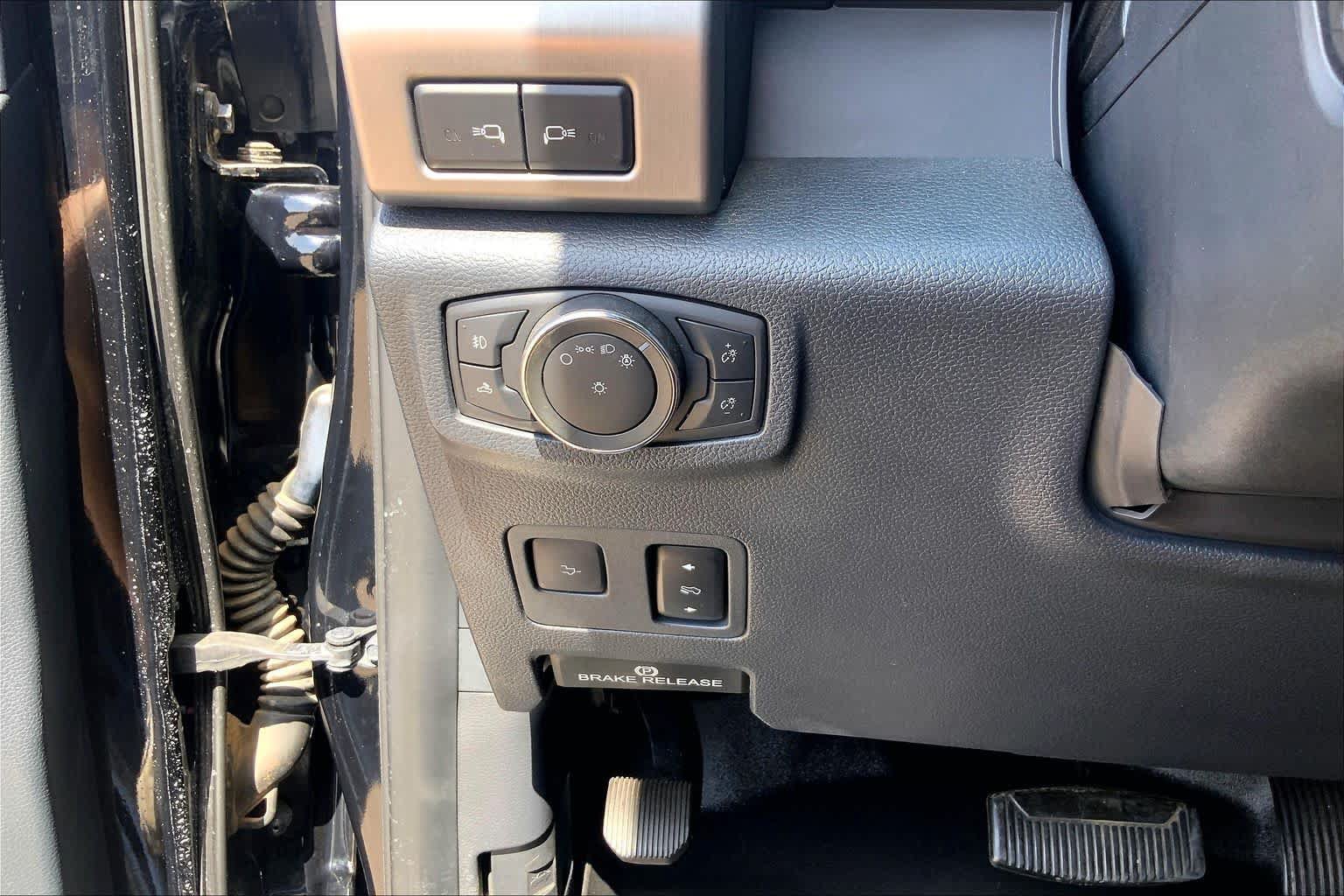 Certified 2022 Ford F250 Platinum AWD/4WD image 36