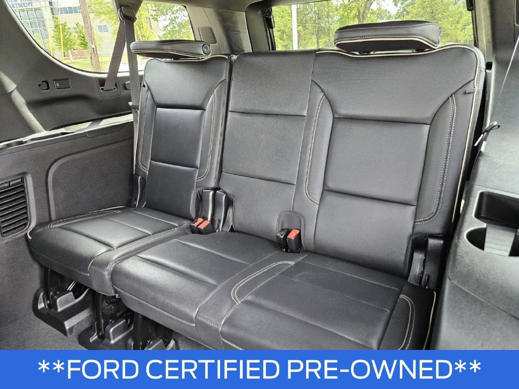 Used 2023 GMC Yukon XL SLT AWD/4WD image 21
