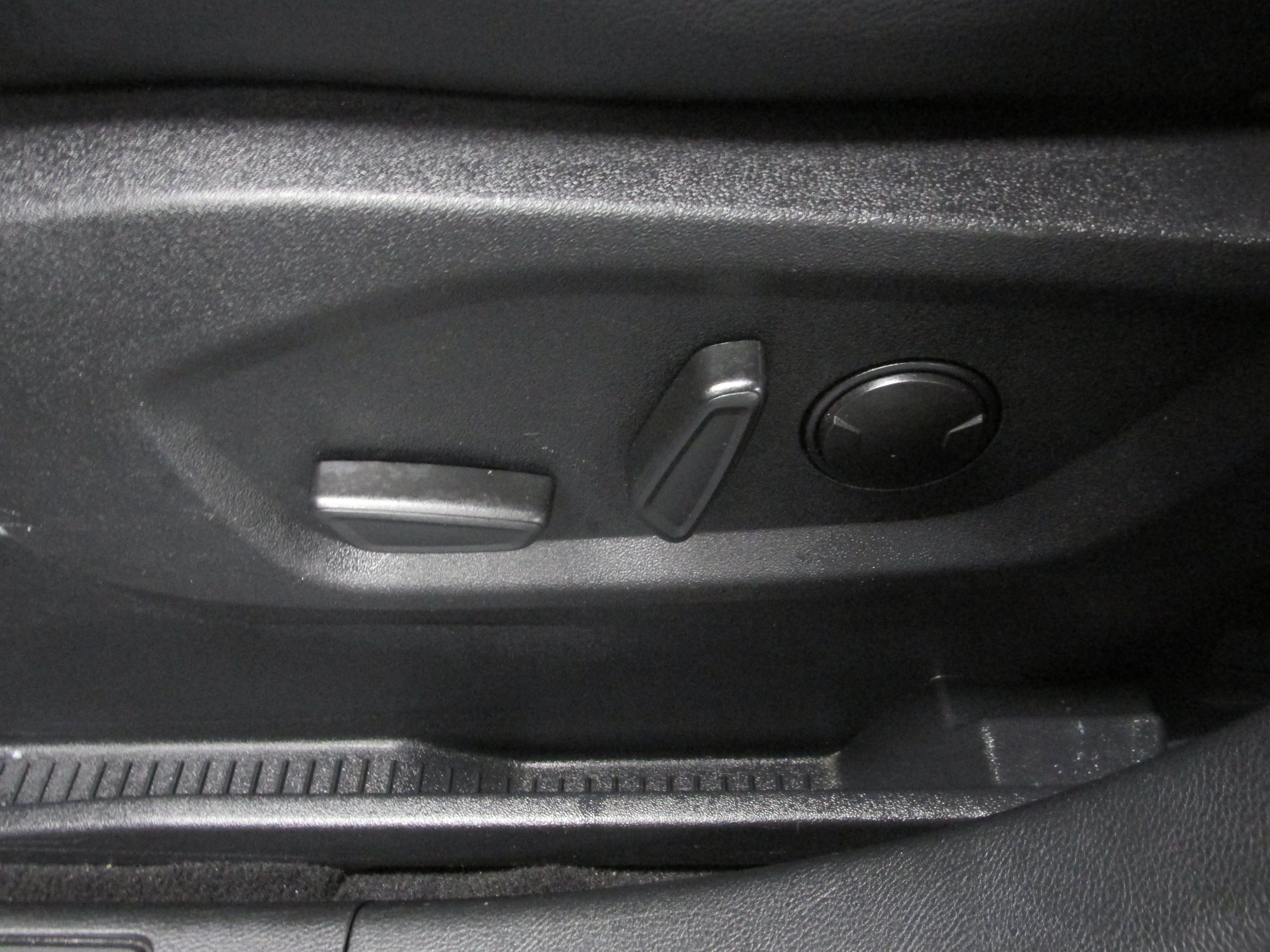 Certified 2024 Ford Edge SEL AWD/4WD image 28