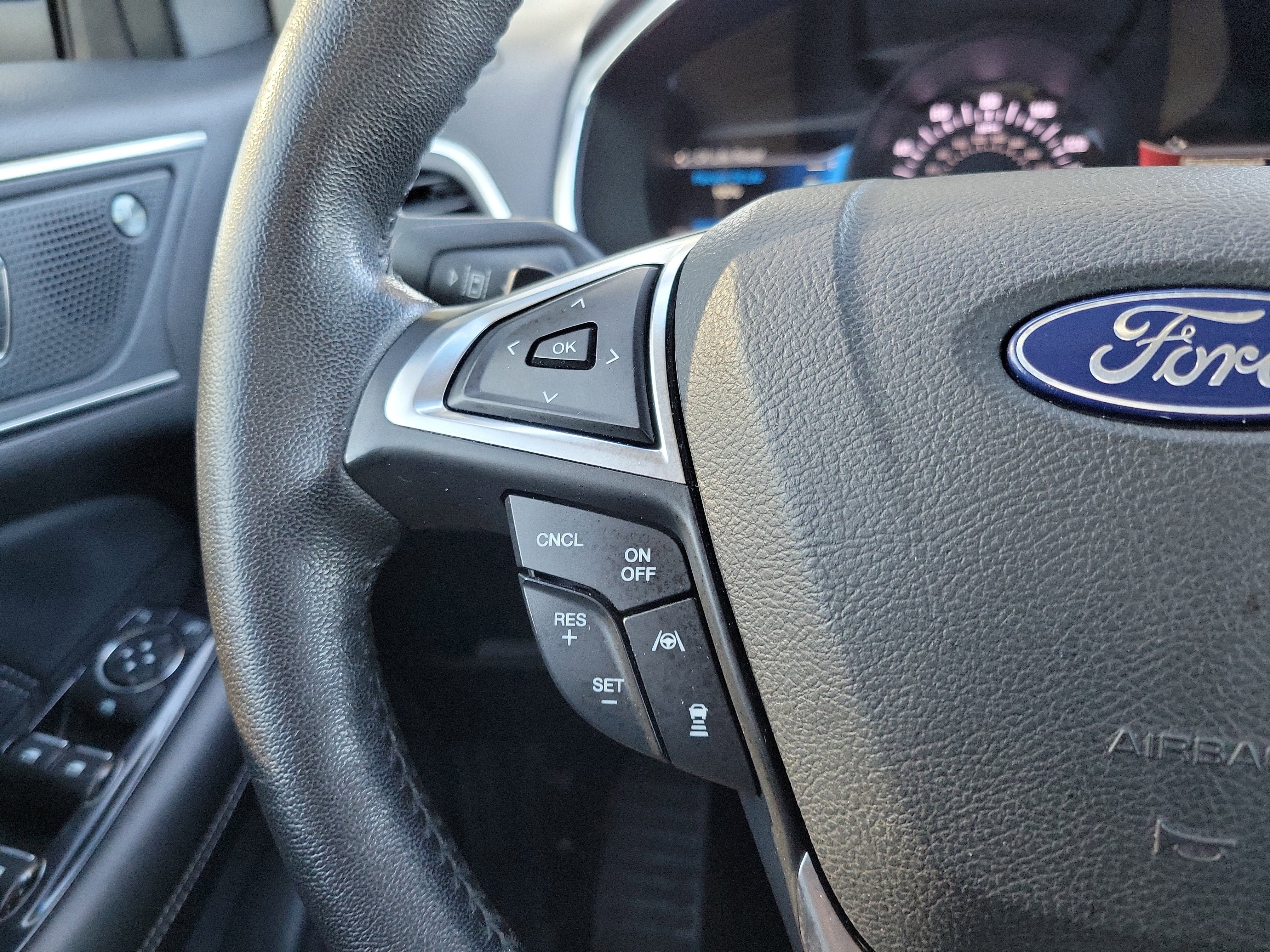 Certified 2019 Ford Edge Titanium w/ Equipment Group 301A image 12