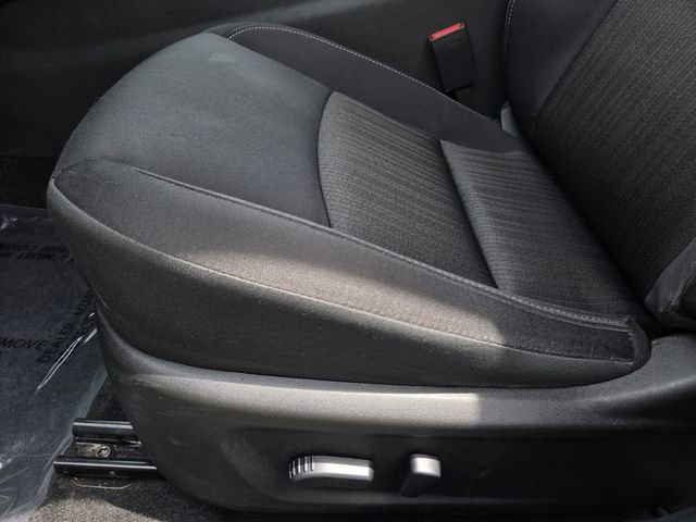 Used 2025 Nissan Altima 2.5 SV FWD image 12