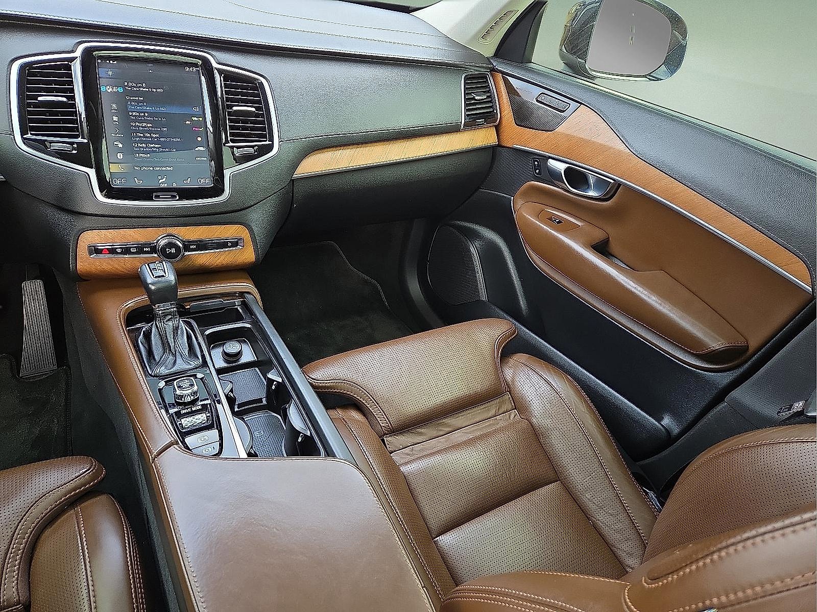 Used 2019 Volvo XC90 T6 Inscription w/ Protection Package Premier image 10