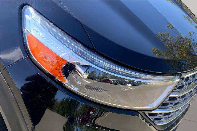 Certified 2021 Ford Explorer Limited w/ Hybrid Equipment Group 310A AWD/4WD image 27