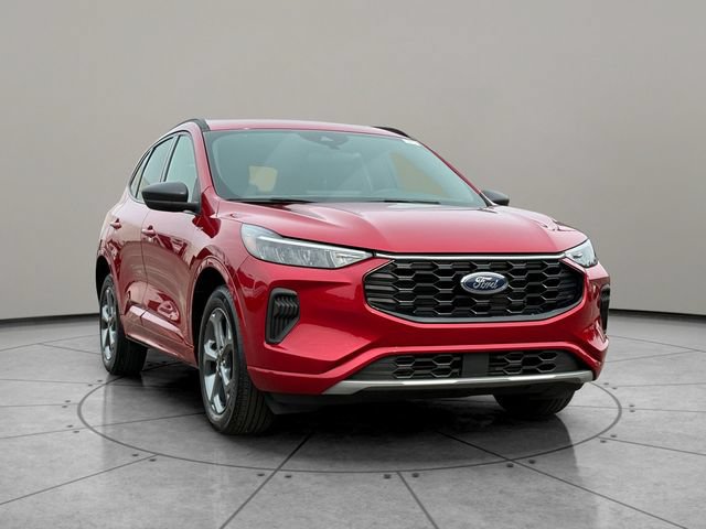 Certified 2023 Ford Escape ST-Line w/ Tech Pack #1 AWD/4WD image 13