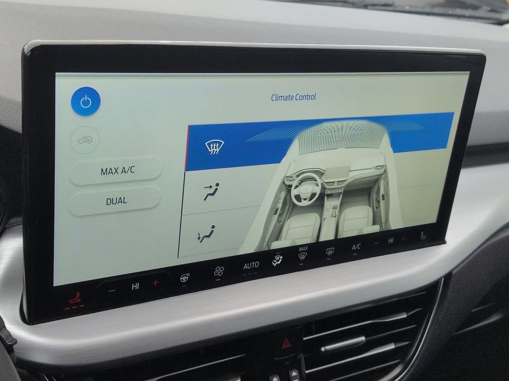 Certified 2023 Ford Escape Platinum AWD/4WD image 20