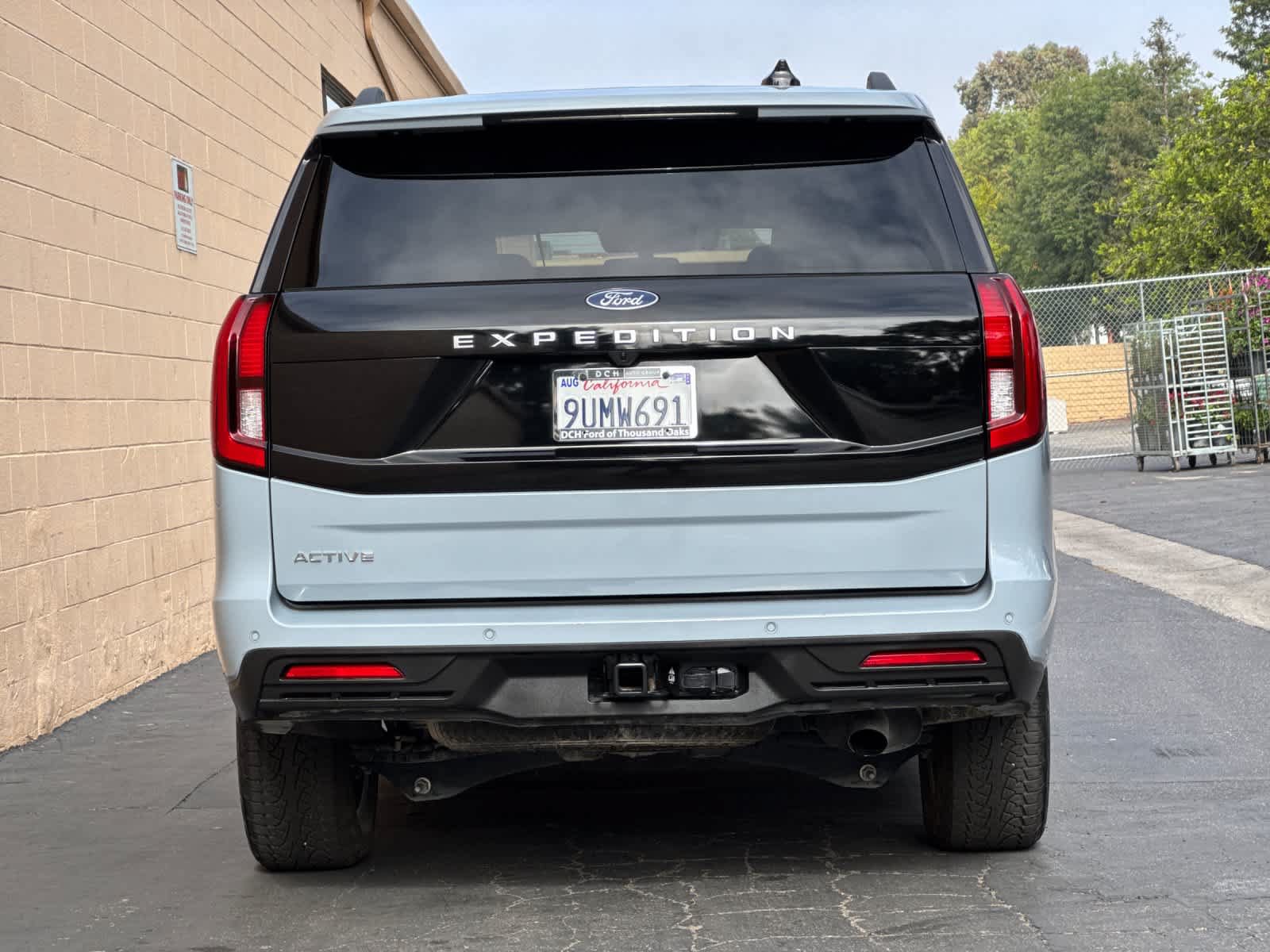 Certified 2025 Ford Expedition Active AWD/4WD image 7