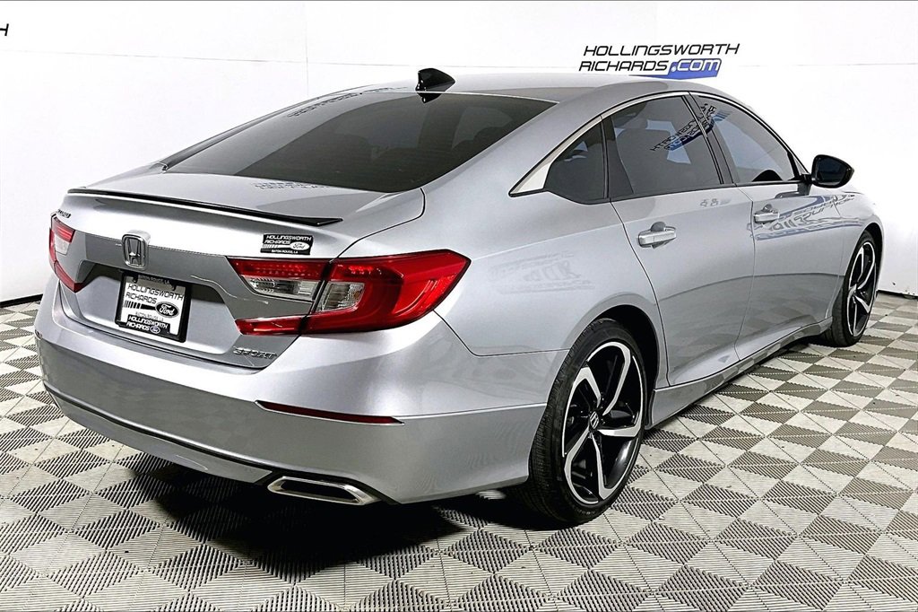 Used 2022 Honda Accord Sport image 9