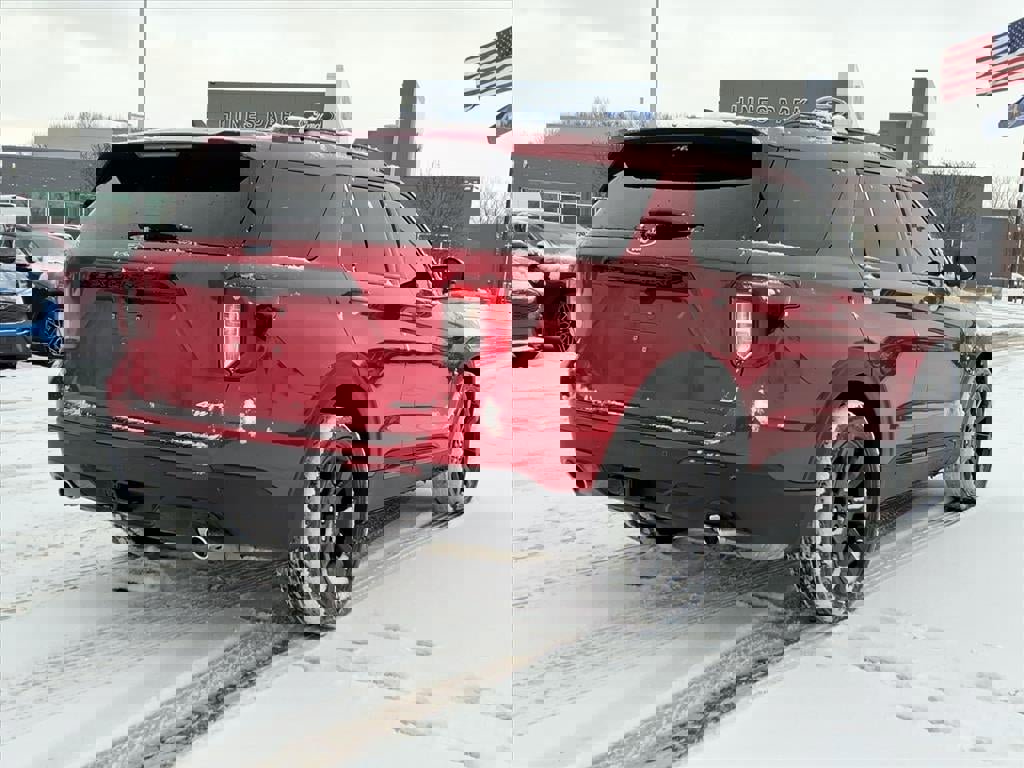 Certified 2022 Ford Explorer ST-Line w/ Class IV Trailer Tow Package image 5