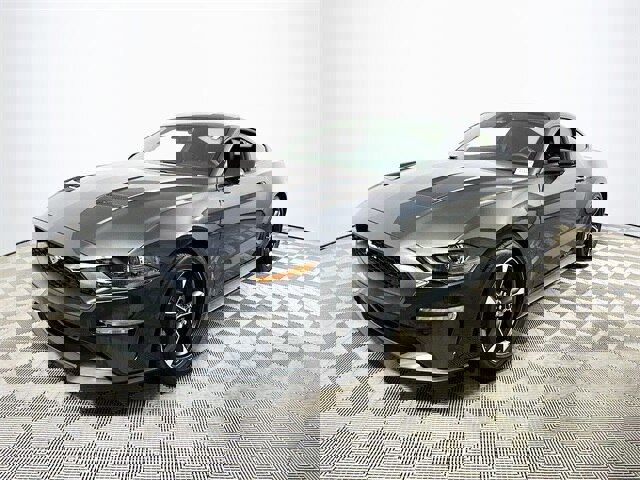 Certified 2022 Ford Mustang Coupe w/ Equipment Group 101A image 7