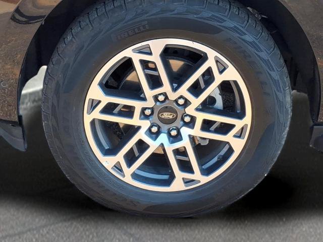 Certified 2025 Ford Expedition Active AWD/4WD image 14