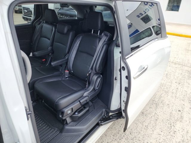 Used 2022 Honda Odyssey Touring image 10