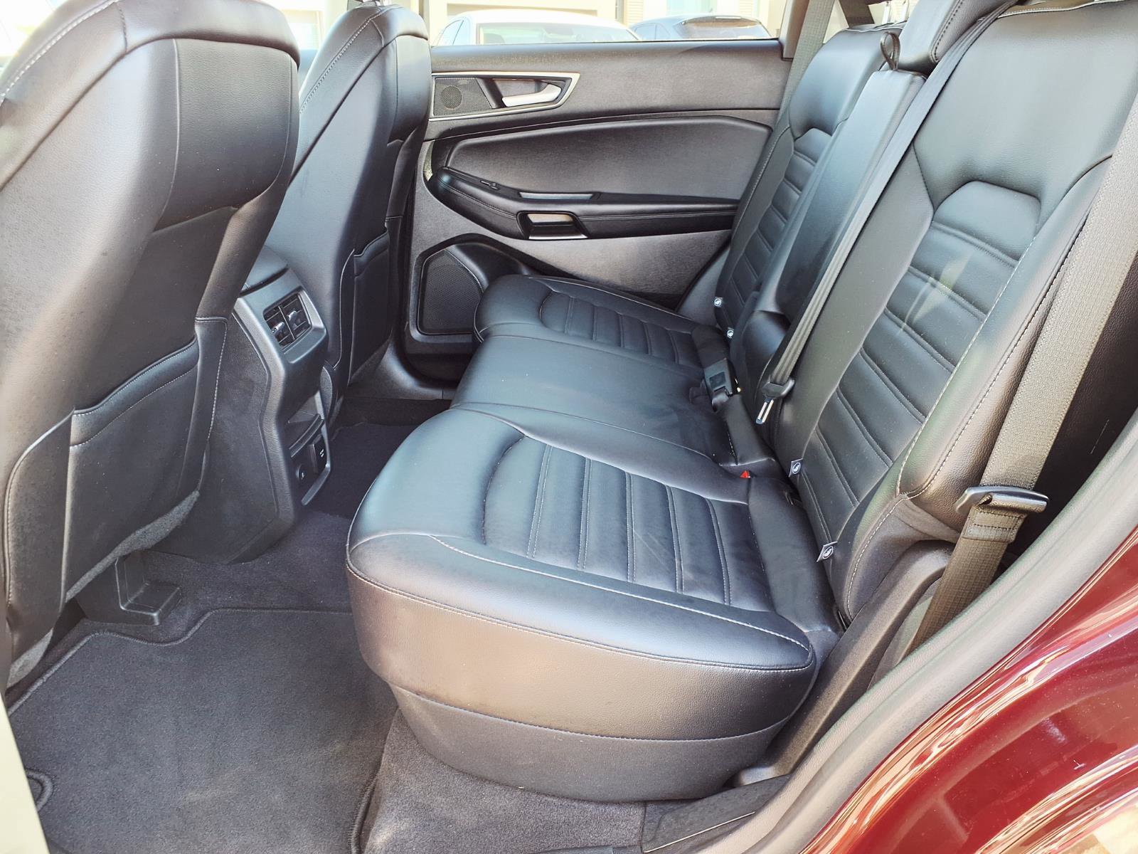 Certified 2024 Ford Edge SEL w/ Convenience Package AWD/4WD image 17