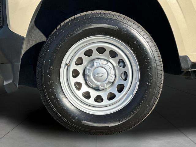 Used 2023 Chevrolet Colorado W/T image 23