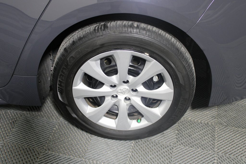 Used 2024 Toyota Corolla LE image 21