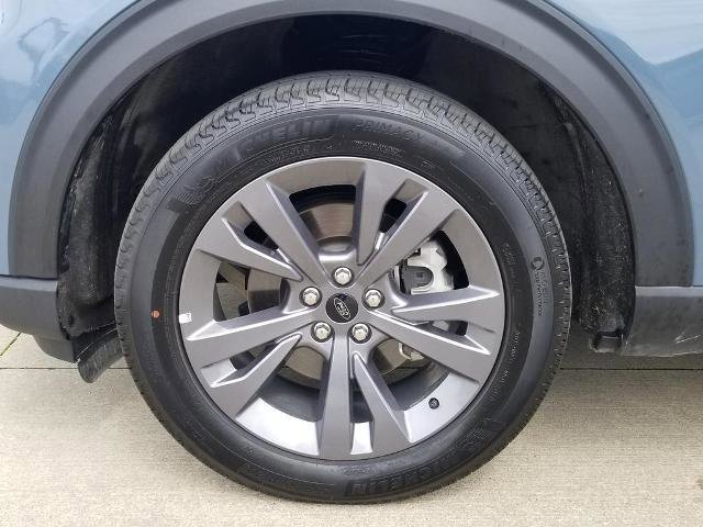 Certified 2025 Ford Explorer Active w/ Active Comfort Package AWD/4WD image 28