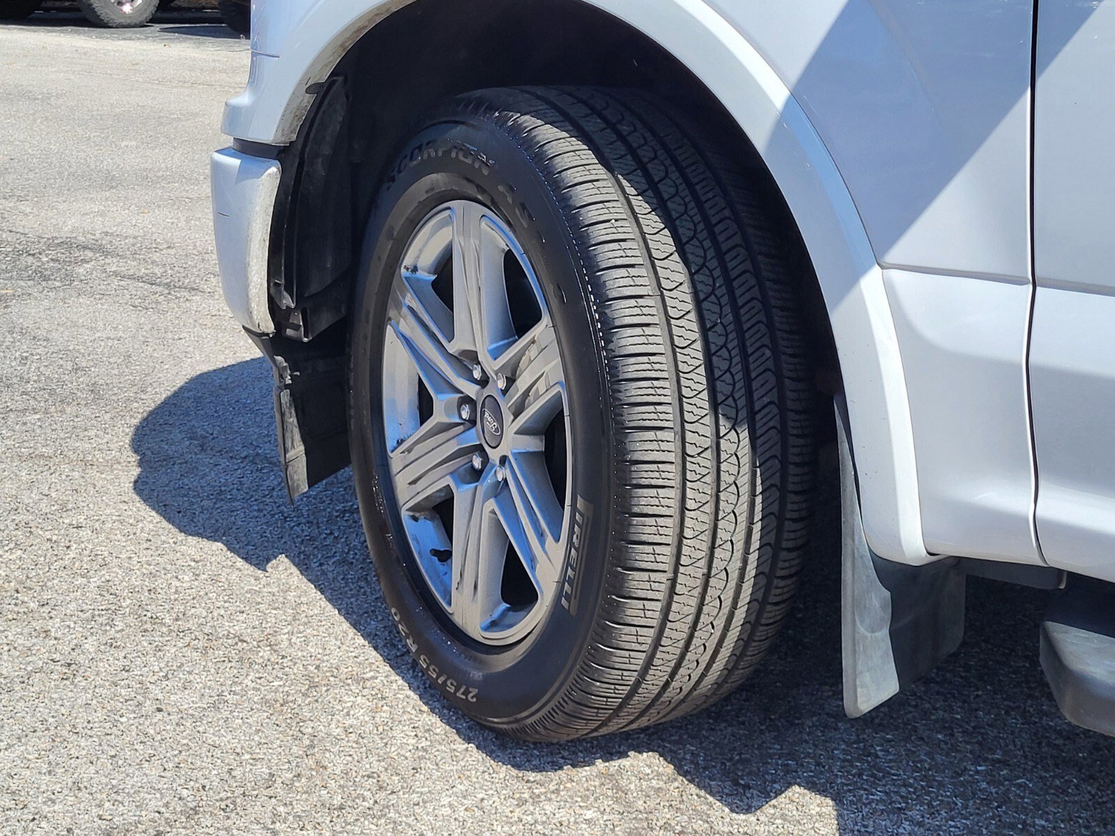 Certified 2019 Ford F150 Lariat w/ Equipment Group 502A Luxury image 34