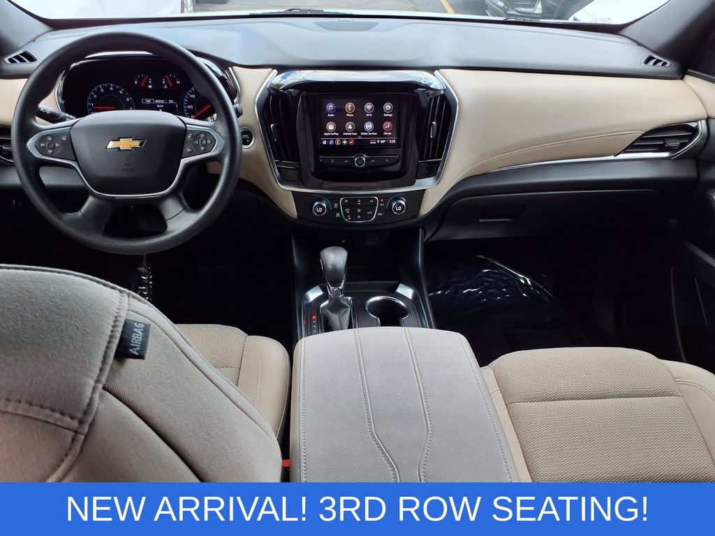 Used 2022 Chevrolet Traverse LS AWD/4WD image 9