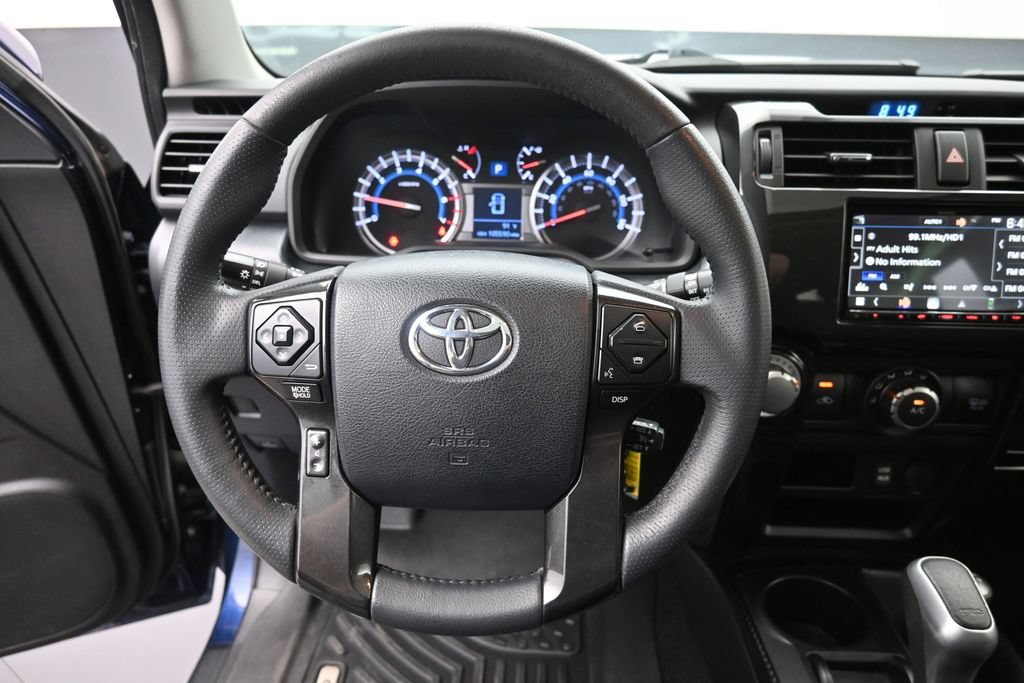 Used 2019 Toyota 4Runner TRD Off-Road Premium AWD/4WD image 28