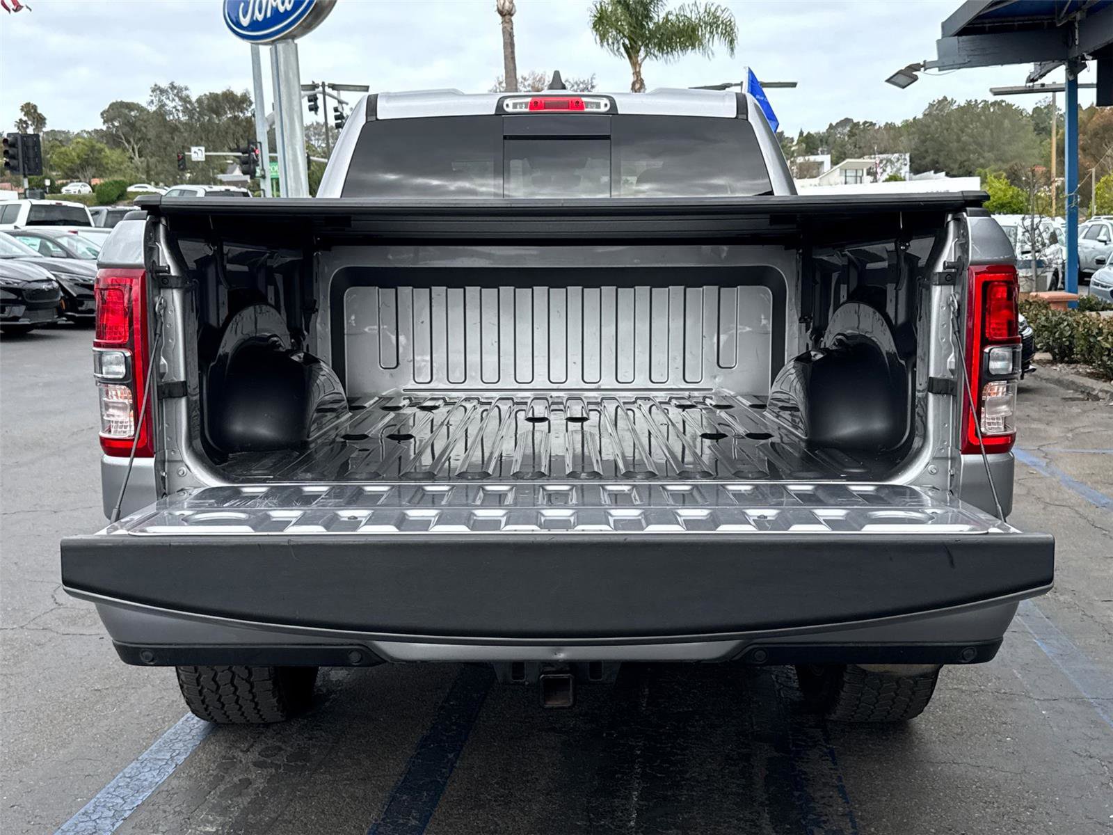 Used 2021 RAM 1500 Big Horn AWD/4WD image 11