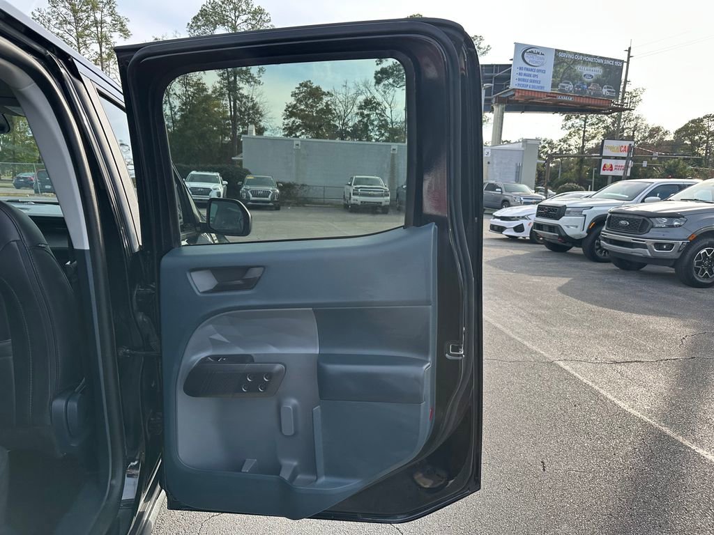 Certified 2023 Ford Maverick Lariat w/ Lariat Luxury Package image 32